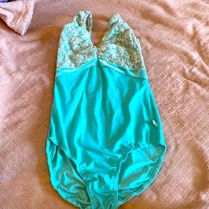 Aqua size small lace classin Leo